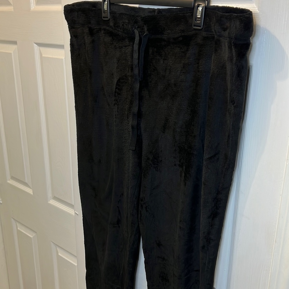 Woman’s polyester pants size 2X